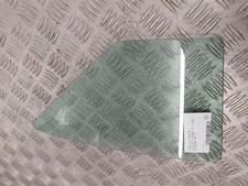 Custode arriere gauche (porte)