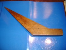 OUTIL ANCIEN, Grande Equerre