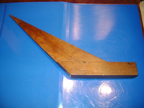 Outil ancien grande - ancien,,