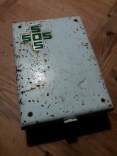 Rare Boite metallique ancienne