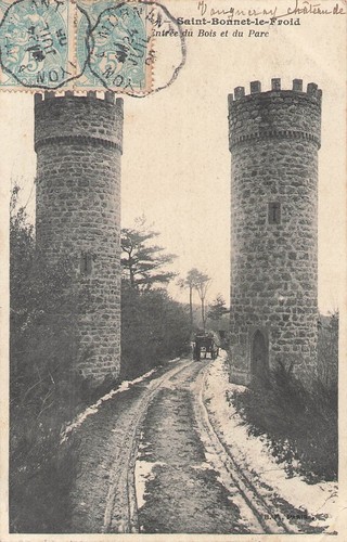 Saint bonnet froid entrée - saint-bonnet-le-froid,