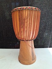 Djembé "14" Kambala.  Peau de chevre intacte. 