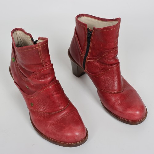Naturalista red leather - el,