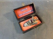 Ancien outil d'horloger