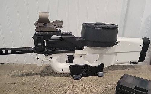 Airsoft p90 rifle - airsoft,