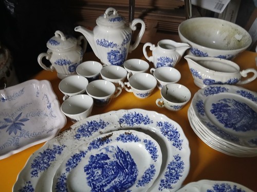 Vaisselle ancienne bleu - bleu, et