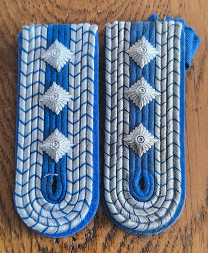 Insigne ecusson epaulette - ecusson,