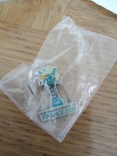 pin's FIFA U20 coupe du Monde 2018 feminine