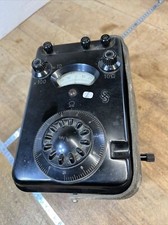 n° 1) outil ancien de mesure  ￼ testeur de résistance a la terre ￼ Siemens