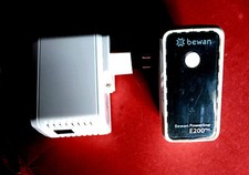 2 adaptateurs CPL BeWAN Powerline E200Plus livré avec deux câbles RJ45 de 2 M