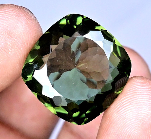 Moldavite naturelle - ct,
