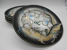 SERVICE DE 5 ASSIETTES A DESSERT AUX DRAGONS EN PORCELAINE DE SATSUMA JAPON