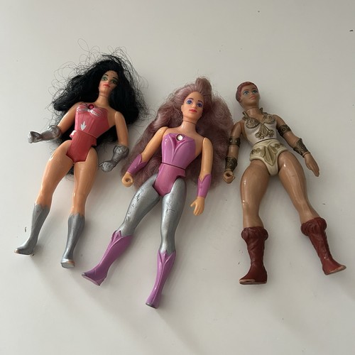 Lot poupées figurines - lot,