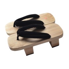 Sabots en bois japonais