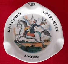 Vintage Sarreguemines Cendrier Aux Galeries Lafayette Paris. ashtray