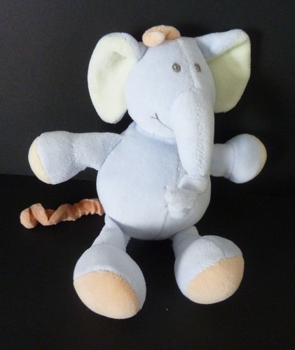 Doudou peluche musical - se.,