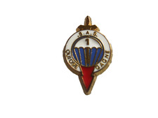 ANCIEN PINS COMMANDOS PARACHUTISTES TROUPES DE MARINE 1° RPIMa FAB. Y. DELSART