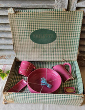 ANCIENNE DINETTE NECESSAIRE DE