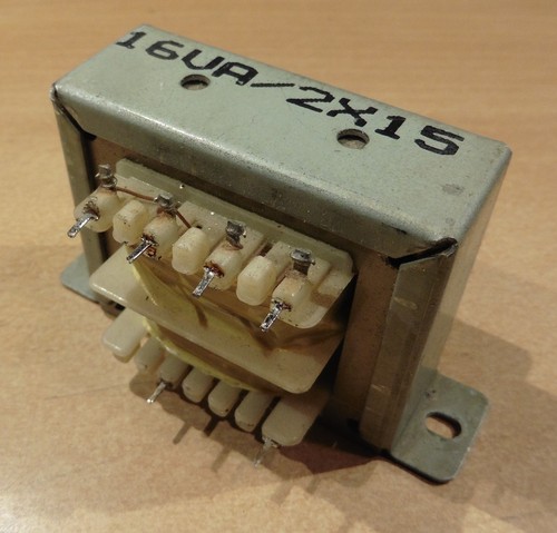 Transformateur 2x15v 16va - transformateur,