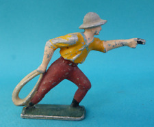Soldat en aluminium - Cowboy tirant au pistolet et lasso - 60mm - 4