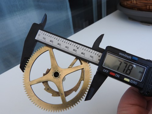 Roue des heures limacon - des, +