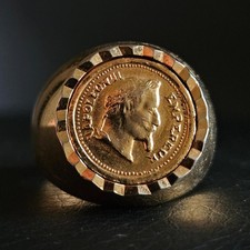 Bague chevalière effigie Napoléon III imitation 10 francs or doré taille 62