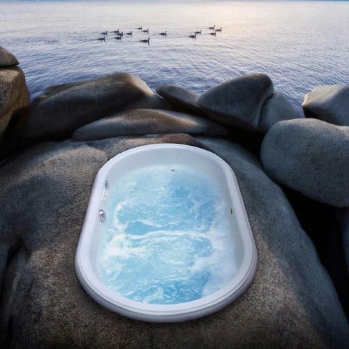 Jacuzzi whirlpool tub 72 - ,
