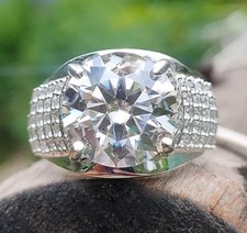 RARE BAGUE SOLITAIRE DIAMANT