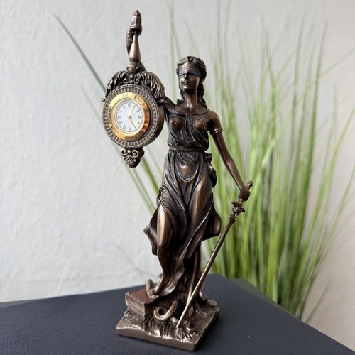 Horloge bureau lady justice - de,