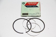 NEUF : SEGMENTS YAMAHA 278-11610-11 0.25 pour R5 R5B R5C 1970-72