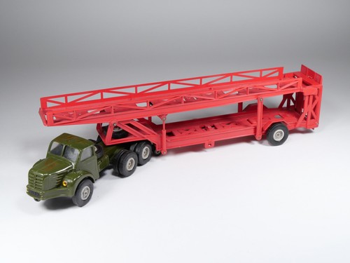 Norev tracteur berliet - -,