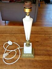 pied de lampe en marbre blanc