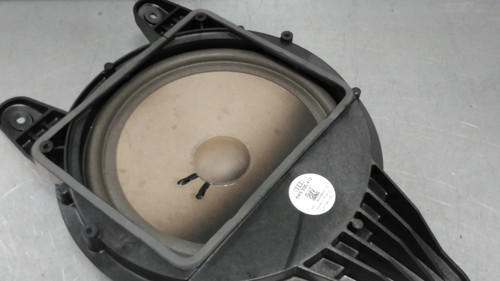 Haut parleur enceinte audi - haut, /