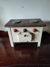 Ancienne cuisinière de poupée en tôle beige   Vintage années 50