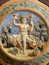 Ancien Médaillon en Céramique  polychrome - Bacchus au thyrse & Haute Époque