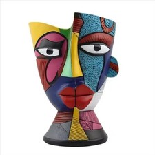 Abstract Face Vase –