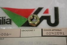 Écrou Tête Cylindre Cylinder Nut Aprilia Moto 65 650cc 95-99 Pegaso 125 91-94