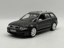 Audi RS4 B5 1/43 Minichamps
