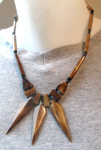 Ancien collier art - déco, en
