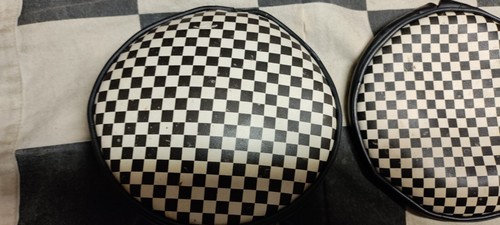 Caches damier pour - , marchal