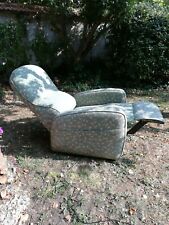 fauteuil médicalisé 2 moteurs releveur et repos vert joli motif végétal 