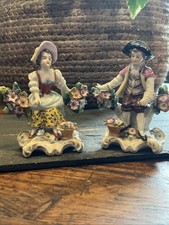 Paire de Personnages Vieux Paris Porcelaine Blanche & Fleurs  Vers 1900