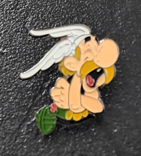 Pin dessin animé - pin’s, bd