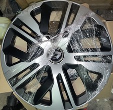 Vends 4 Enjoliveurs renault 16 Pouces sous Blister d'origine Clio/Scenic/megane