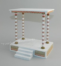 N14 Ancient Egyptian Podium -
