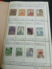 Timbres Divers Dans Un Carnet
