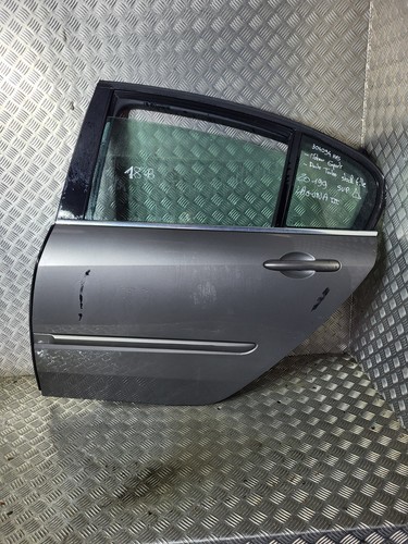 Porte arrière gauche - arrière,