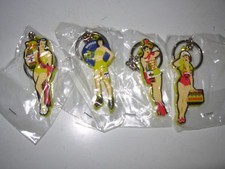 lot de 4 porte clés PIN ' UP BERGER pastis anis en mousse semi rigide neufs