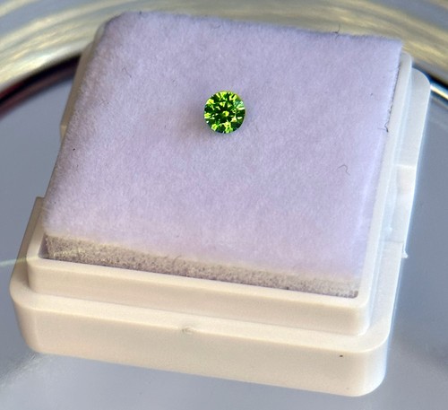 Natural garnet demantoid - garnet,