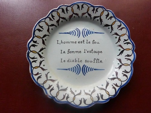 Assiette faience ancienne